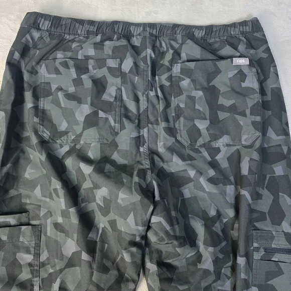 Womens FIGS Yola FREEx Lined Skinny Scrub Pants Bonsai Camo sz Lg - Picture 8 of 12